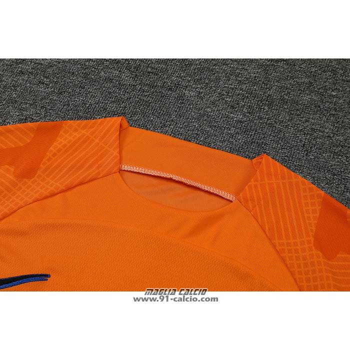 Tuta da Track
 Barcellona

 Manica Corta
 2022-2023 Arancione
 - Pantaloncini
